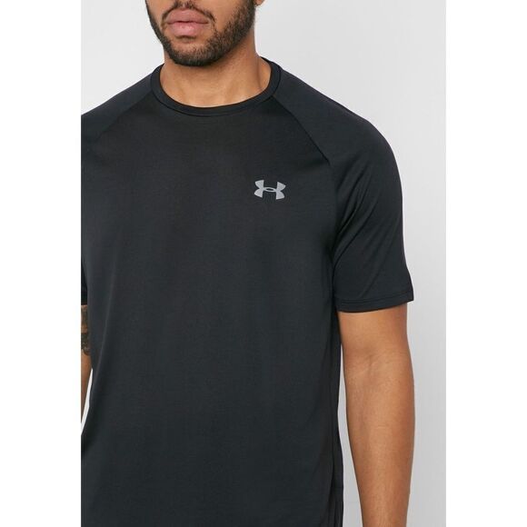 Under Armor men’s Tech, short sleeve T-Shirt size L - Picture 3 of 4